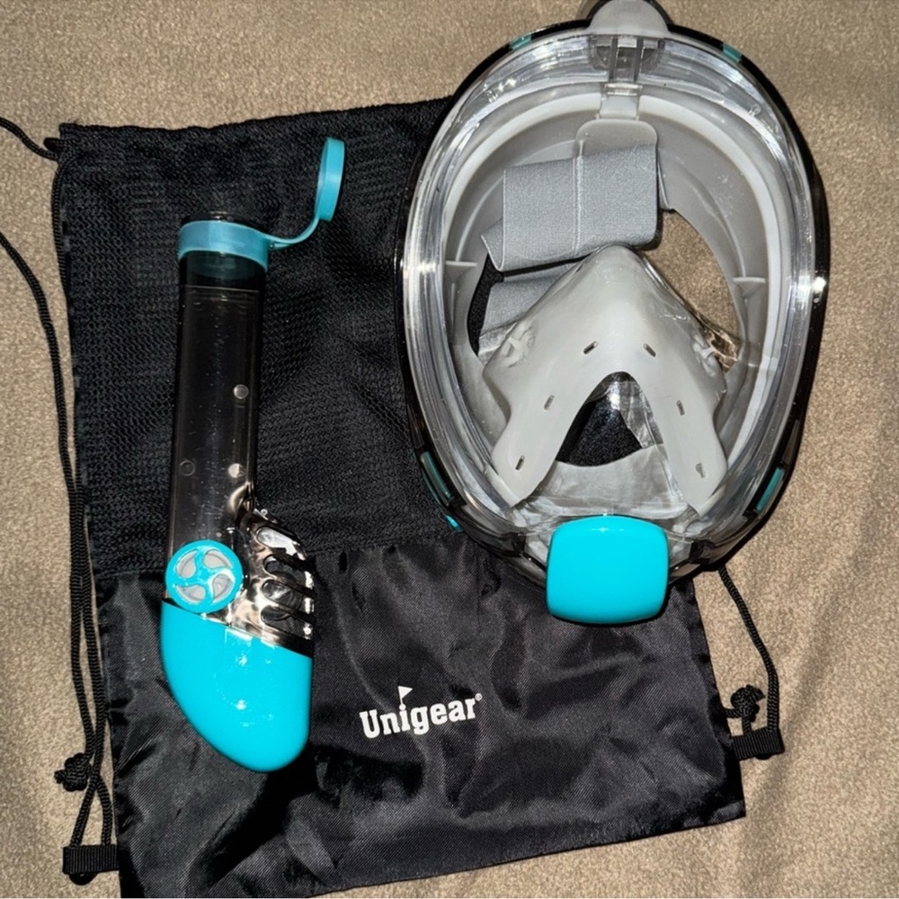 Snorkel mask- never used